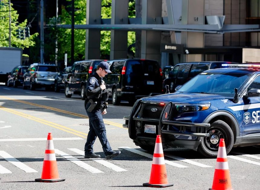 10 Arrested, Large Drug Haul, Gun, and Cash Seized in Seattle Narcotics Operation