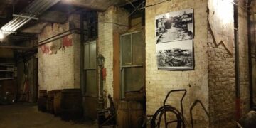 Which Seattle Underground Tour Is Better? A Guide to Your Best Choice
