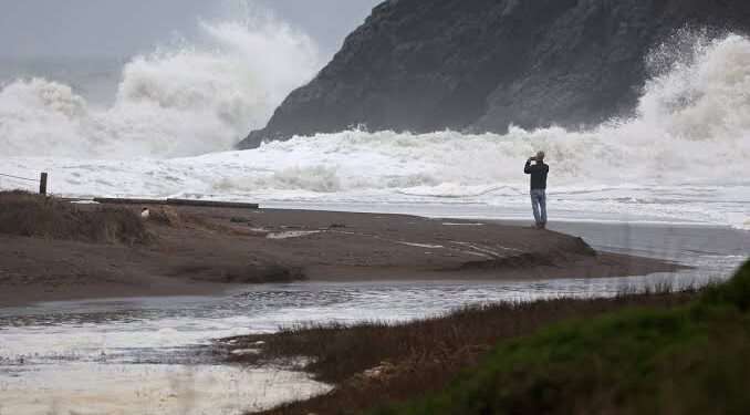 New Study Warns Portions of Washington Coast Could Drop Several Feet During Major Earthquake