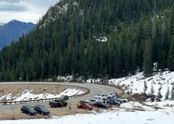 Tragic Climbing Accident in North Cascades: Three Dead, One Survivor After 400-Foot Fall