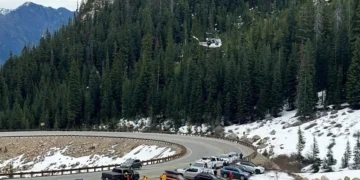 Tragic Climbing Accident in North Cascades: Three Dead, One Survivor After 400-Foot Fall