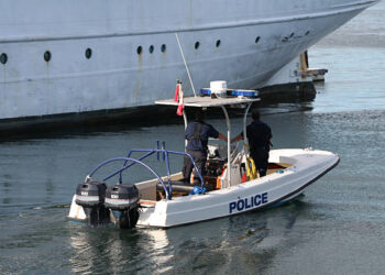 Seattle Law Enforcement Conducts Large-Scale Maritime Training at Alki Beach