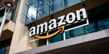 Amazon Urges Corporate Staff to Relocate to Seattle, Other Key Hubs Amid Restructuring Efforts