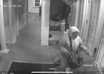 Key Surveillance Evidence Links Suspect in Burglary Ring Targeting Seattle Athletes