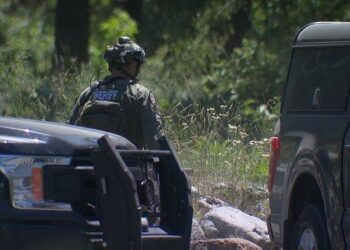 Search Narrows for Travis Decker, Accused of Killing Daughters, After Sightings Near Colchuck Lake