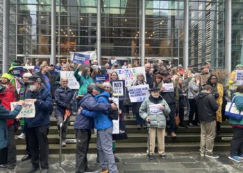 Federal Judge in Seattle Orders U.S. to Admit Refugees Affected by Trump-Era Travel Ban