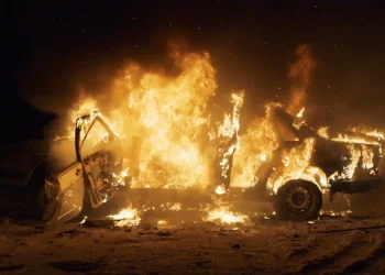 Everett Officers Pull Driver from Burning Electric Vehicle on I-5