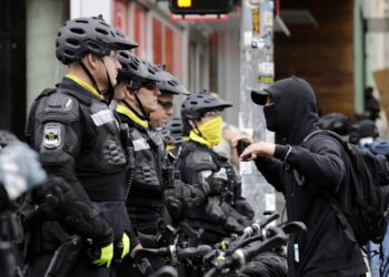 Seattle Police Re-arrest Convicted Rapist After Jail Release Error