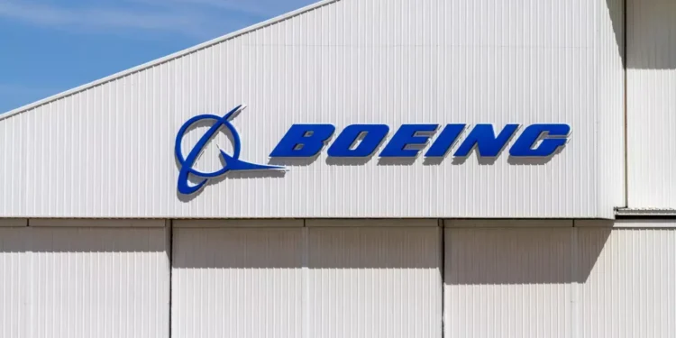 Boeing’s Historic Delivery Record Faces Challenge as Production Issues Take Toll