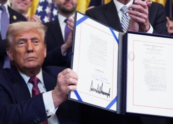 Trump Opens Door for Riskier Investments in 401(k) Retirement Plans