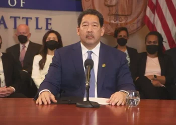 Seattle Mayor’s Chief of Staff Steps Down, Citing Health Concerns