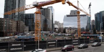 Washington Leads Nation in Construction Job Losses as Seattle Housing Prices Hit Record High