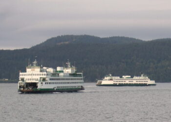 Washington Ferry System’s Green Transition Faces Reality Check After Hybrid Breakdown
