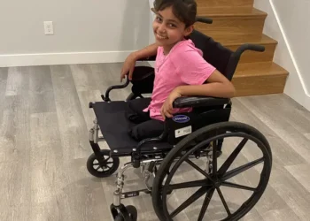 Young Gaza Amputee Finds Hope and Healing in Seattle After Devastating Bombing