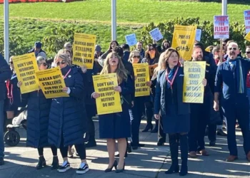 Airline Catering Staff to Stage Informational Picket at Sea-Tac Airport