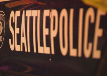 Man Seriously Injured in Green Lake Stabbing, Suspect at Large