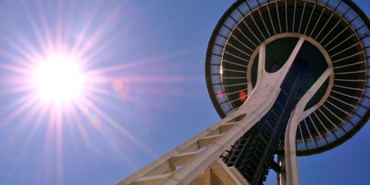 Extended Heat Advisory Tests Seattle’s Climate Adaptation as Records May Fall