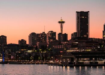 Seattle’s Final 8 p.m. Sunset Marks Summer’s End and Seasonal Rhythm Changes
