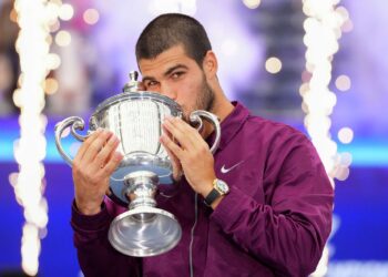 Alcaraz Defeats Sinner to Reclaim Top Ranking with US Open Victory