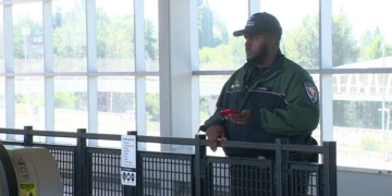 King County Transit Security Guards Threaten Strike Over Pay Dispute