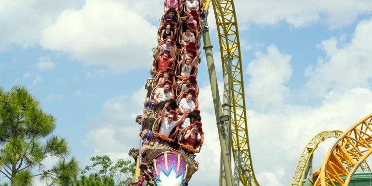 Florida Man with Spinal Condition Dies After Riding High-Speed Universal Studios Roller Coaster