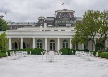 Tech Giants Gather at White House as Trump Courts Industry Leaders