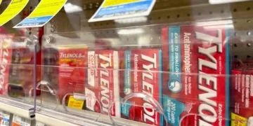 Trump Administration Expected to Link Tylenol Use During Pregnancy to Autism Despite Scientific Skepticism