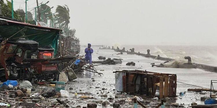 Typhoon Ragasa Devastates Taiwan and Philippines, Claims 27 Lives Before Hitting Southern China