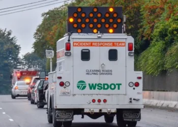 Wrong-Way Driver Who Hit WSDOT Vehicle Dies as Pedestrian on I-5 Following Day