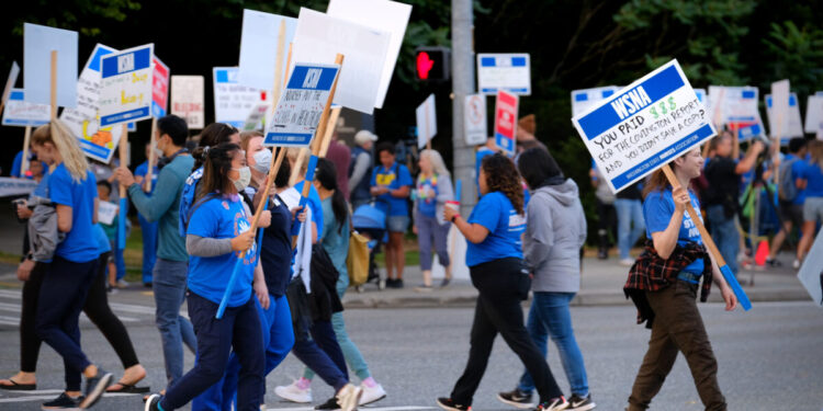 King County Public Health Nurses Rally Downtown as Eight-Month Contract Negotiations Continue