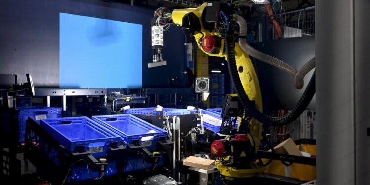 Amazon Plans to Replace More Than Half a Million U.S. Jobs with Robots by 2033