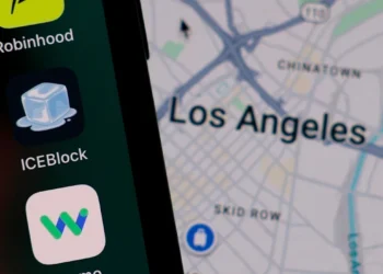 Under Bondi’s Scrutiny, Apple Takes Down Controversial Immigration Tracking App