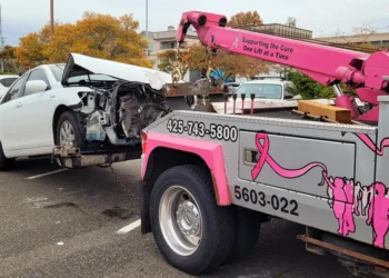 Edmonds-Kingston Ferry Resumes Service After Car-Train Crash Near Terminal Blocks Main Street