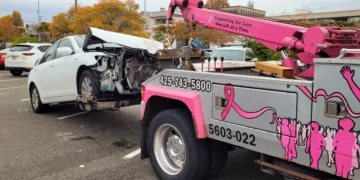 Edmonds-Kingston Ferry Resumes Service After Car-Train Crash Near Terminal Blocks Main Street