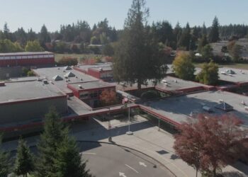 Mother Sues Edmonds School District After Son’s Finger Severed in Door by Special Education Teacher