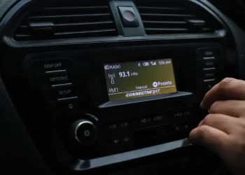 Tesla Reportedly Phasing Out AM/FM Radios in 2026 Standard Models, Sparking Safety Concerns