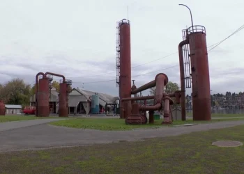 Family of Teen Who Died at Gas Works Park Plans Lawsuit Against Seattle for Nuisance, Demands Structure Removal