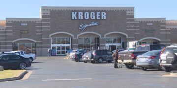 Tennessee Woman Arrested After Witnesses Report Child Assault in Kroger Parking Lot