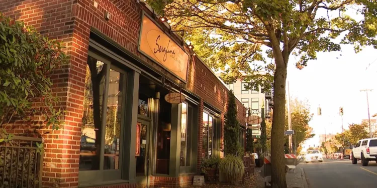 Eastlake Restaurant Owner Calls for Action After 25th Break-In Since 2020, Seeks City Response