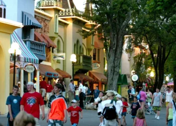 Dozen Riders Rescued from Amusement Park Ride After Being Stranded 30 Feet in the Air