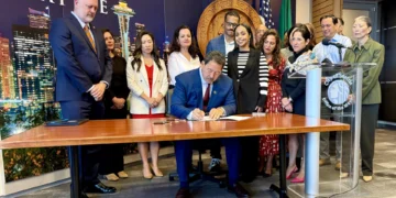 Seattle Mayor Harrell Signs Executive Orders Preparing for Federal Troop Deployment, Limiting ICE Actions