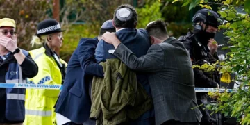 Seattle Jewish Community Increases Security Following Deadly UK Synagogue Attack