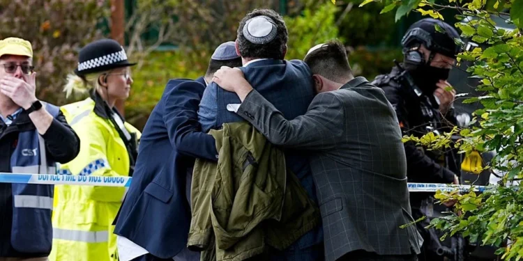 Seattle Jewish Community Increases Security Following Deadly UK Synagogue Attack