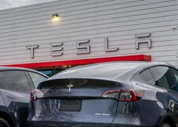 Seattle Man Arrested Eight Weeks After Tesla Keying Incident Captured on Camera