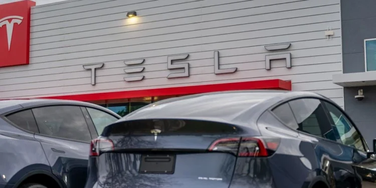 Seattle Man Arrested Eight Weeks After Tesla Keying Incident Captured on Camera