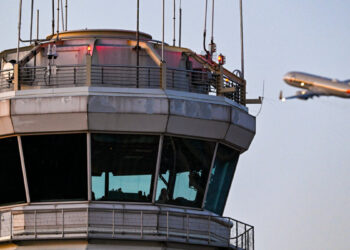 Sea-Tac Air Traffic Controllers Ask Travelers for Support During 28-Day Government Shutdown