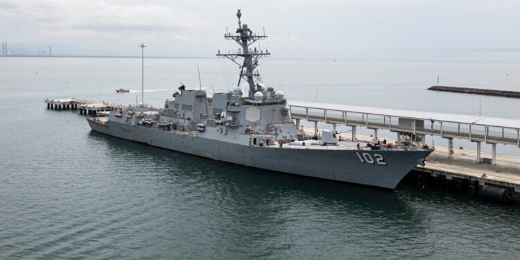 US Kills Three in Second Strike on Alleged Drug Boats in Pacific, Colombia Denounces Actions