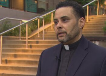 Neighbors Hold Candlelight Vigil for 4-Year-Old Boy Allegedly Killed by Mother in Seattle Apartment