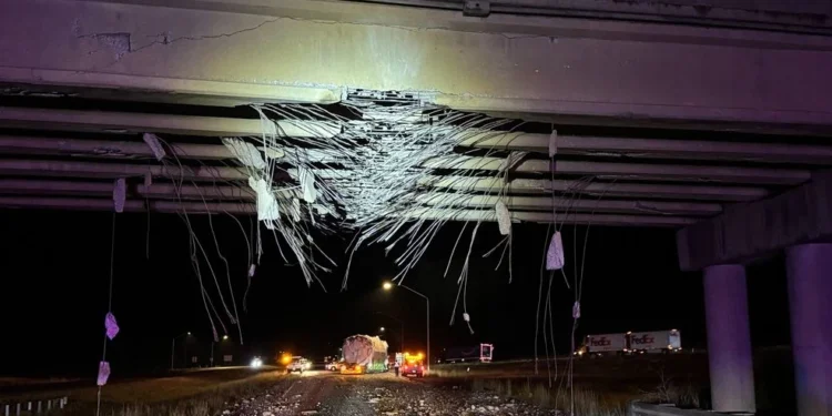 Major Bridge Repair Projects to Begin on SR 167 and I-90 Following Vehicle Strike Damage