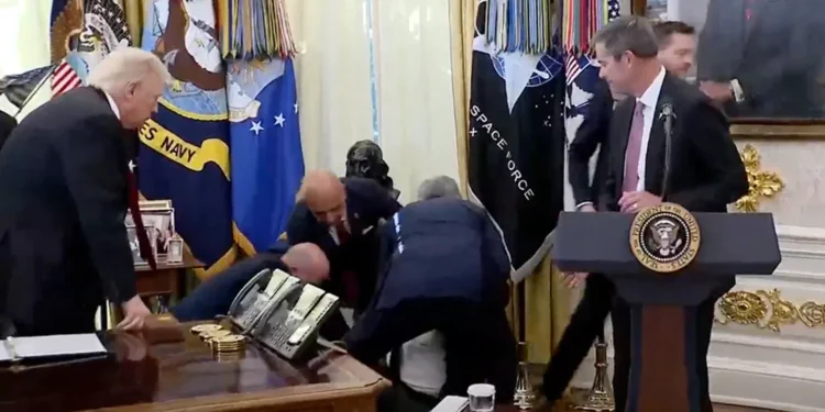 Pharmaceutical Executive Collapses During White House Weight Loss Drug Announcement